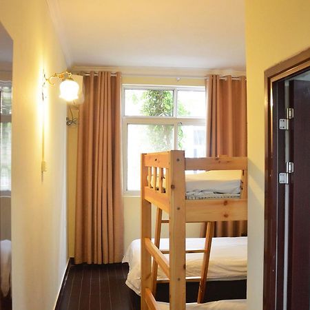 Luoyang Longmen Youth Hostel Exterior photo