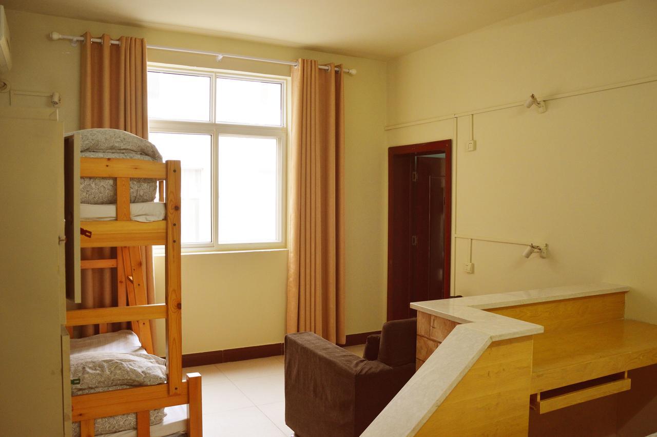 Luoyang Longmen Youth Hostel Exterior photo